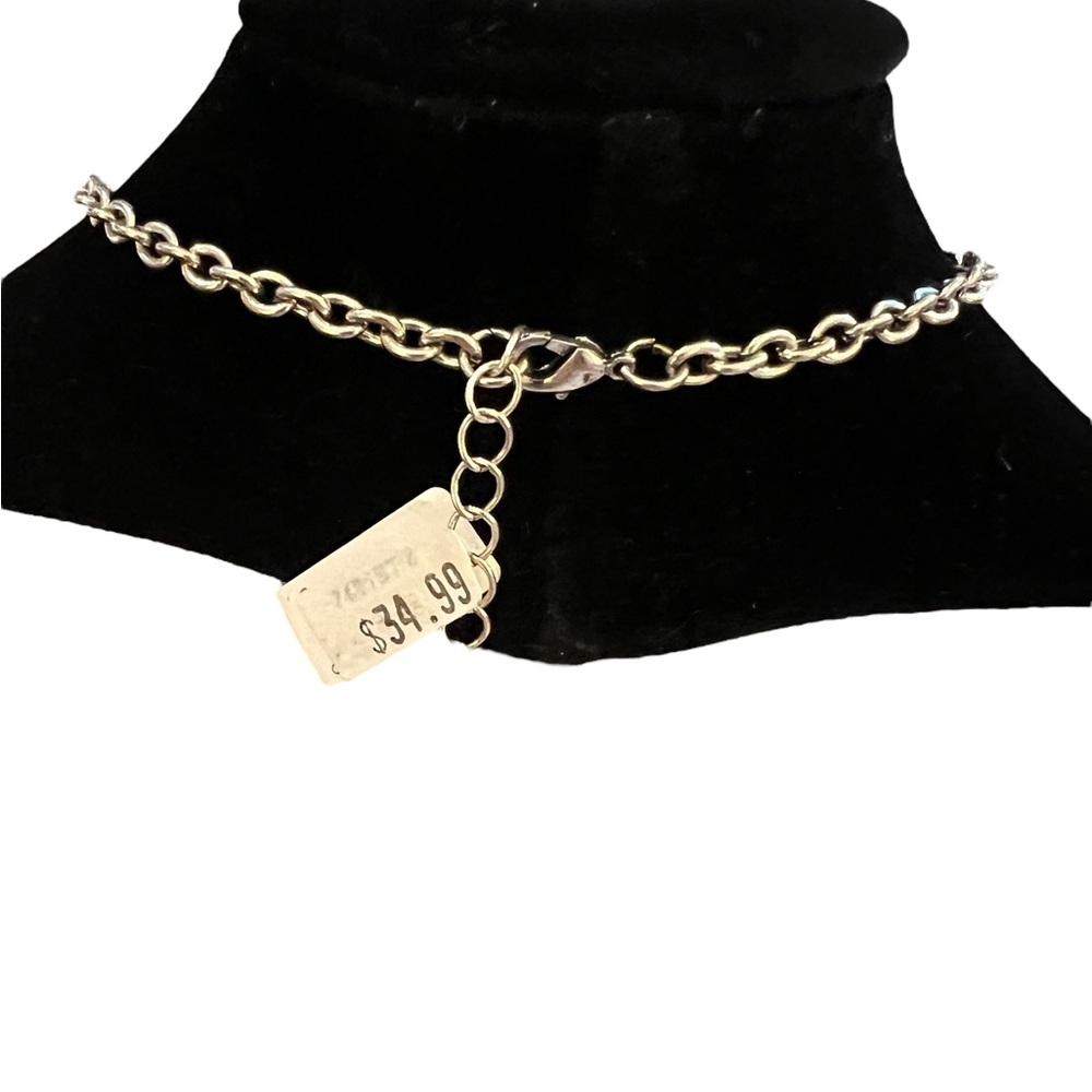 New, Areanna by Howard’s necklace set. Silver-toned metal design. Up to 22”long. - Picture 6 of 6